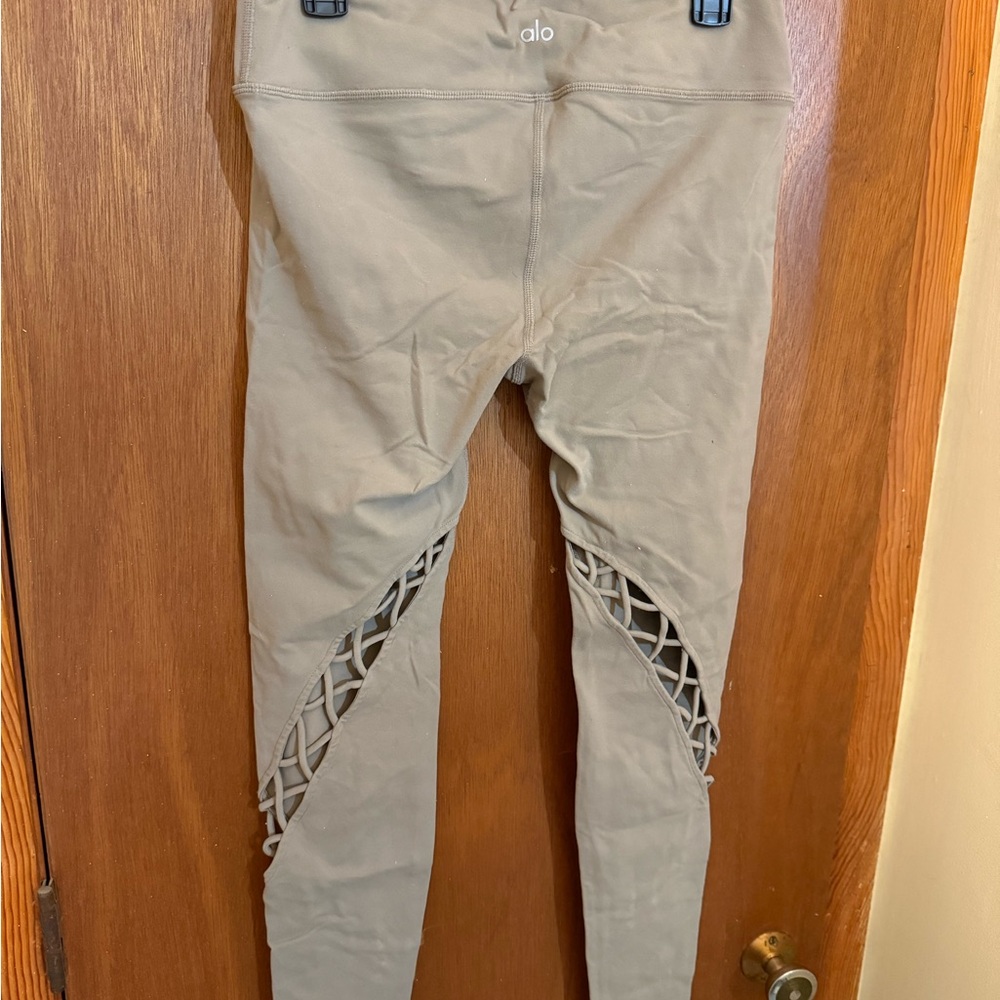 ALO Tan Leggings with Lattice Detail - Picture 8 of 10